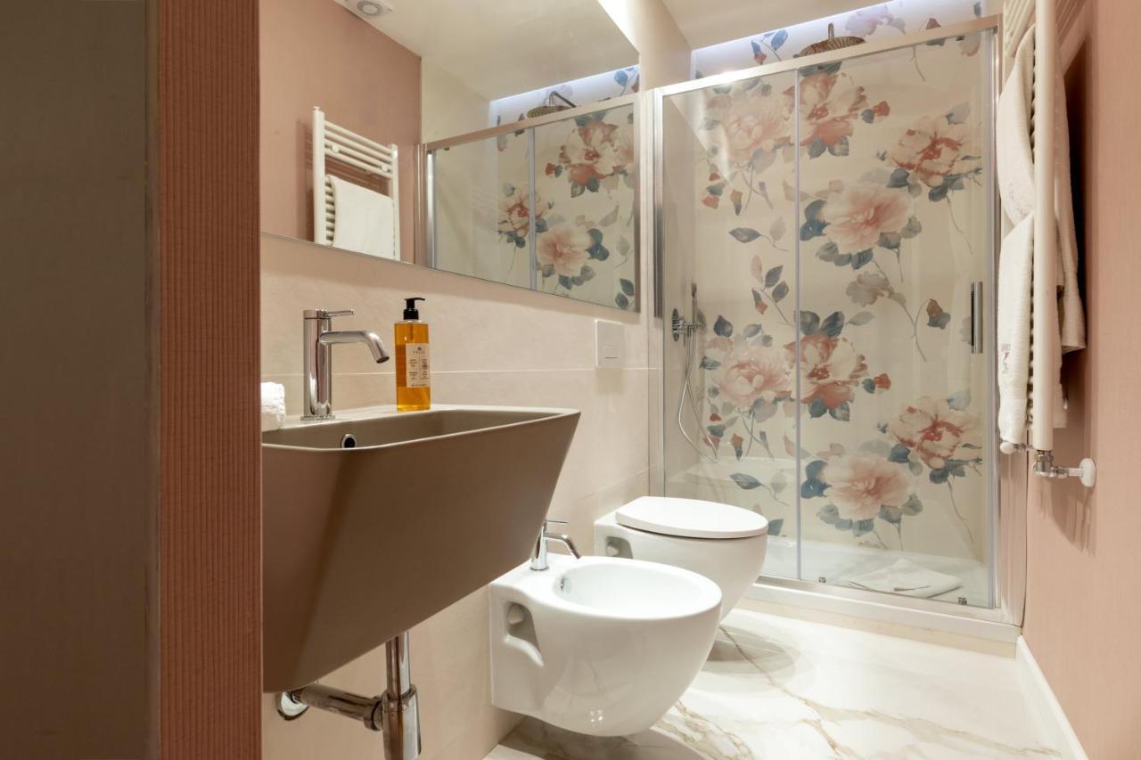 Casavignoni Luxury Apartment Near To Spanish Step Řím Exteriér fotografie